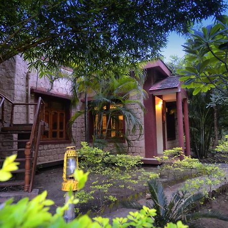 Pench Jungle Camp Hotel Khawāsa Quarto foto