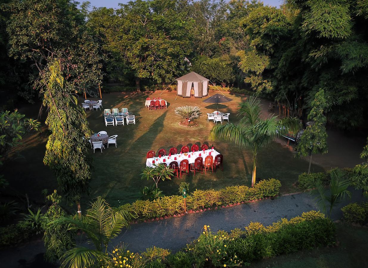 Pench Jungle Camp Hotel Khawāsa Exterior foto